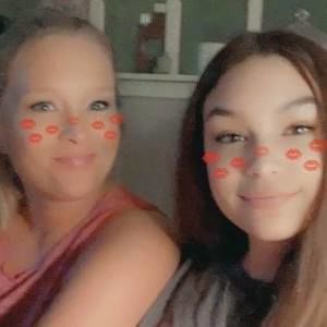 Meet your Posher, Roxann